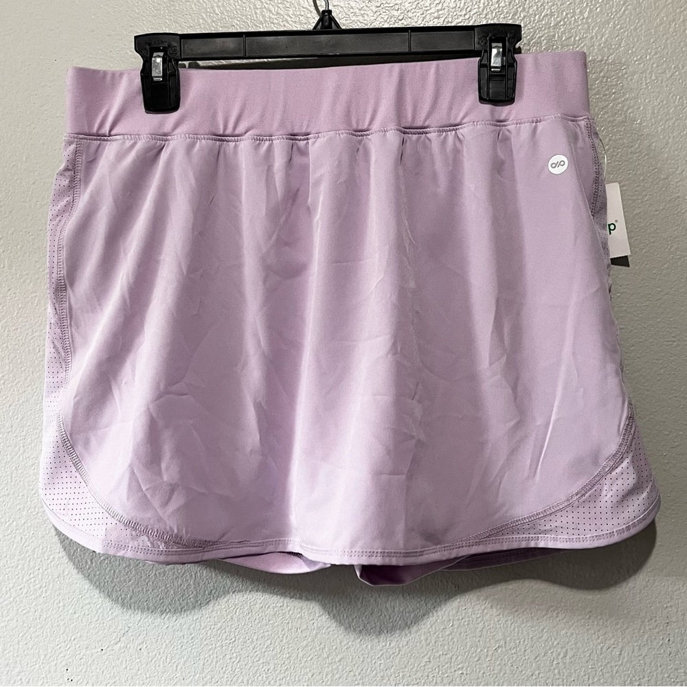 DIP-NWT Lavender Women's Athletic Skirt with Under Shorts Size L